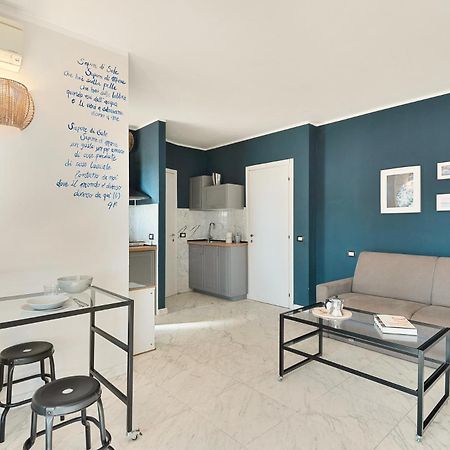 Splendido Monolocale Con Spazioso Giardino E Veranda A 500 Mt Dal Mare Marina Di Carrara Eksteriør billede